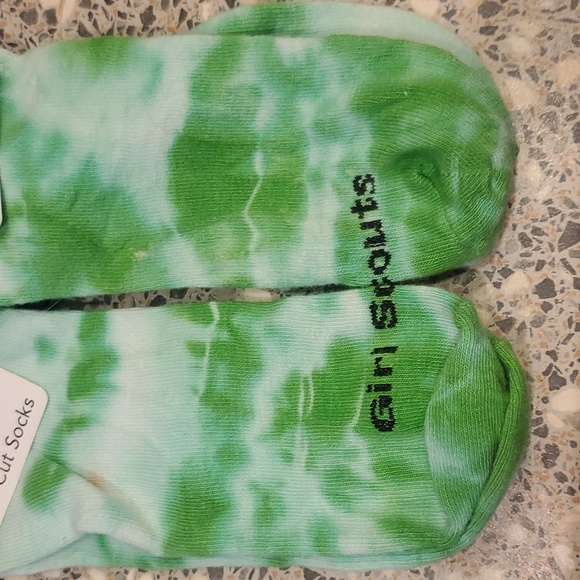 2 NEW pairs of green girl scout socks - Picture 5 of 5